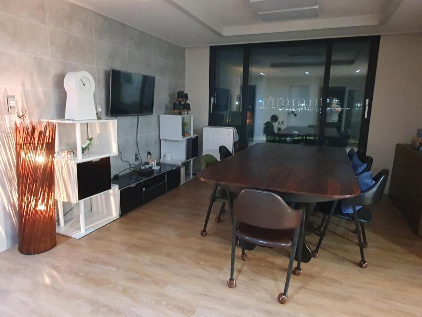 29 Play House Hotel Incheon Bagian luar foto