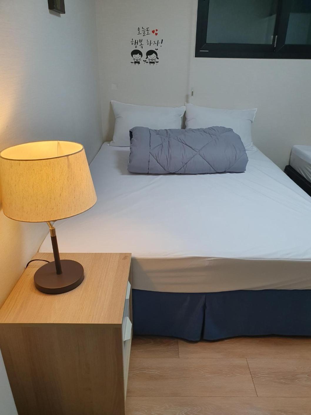 29 Play House Hotel Incheon Bagian luar foto