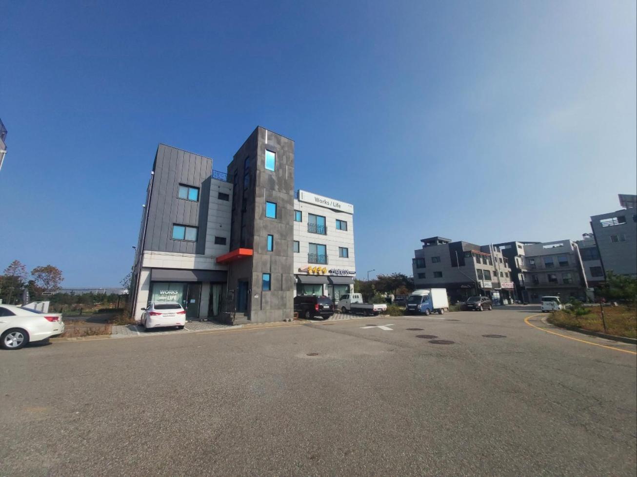 29 Play House Hotel Incheon Bagian luar foto