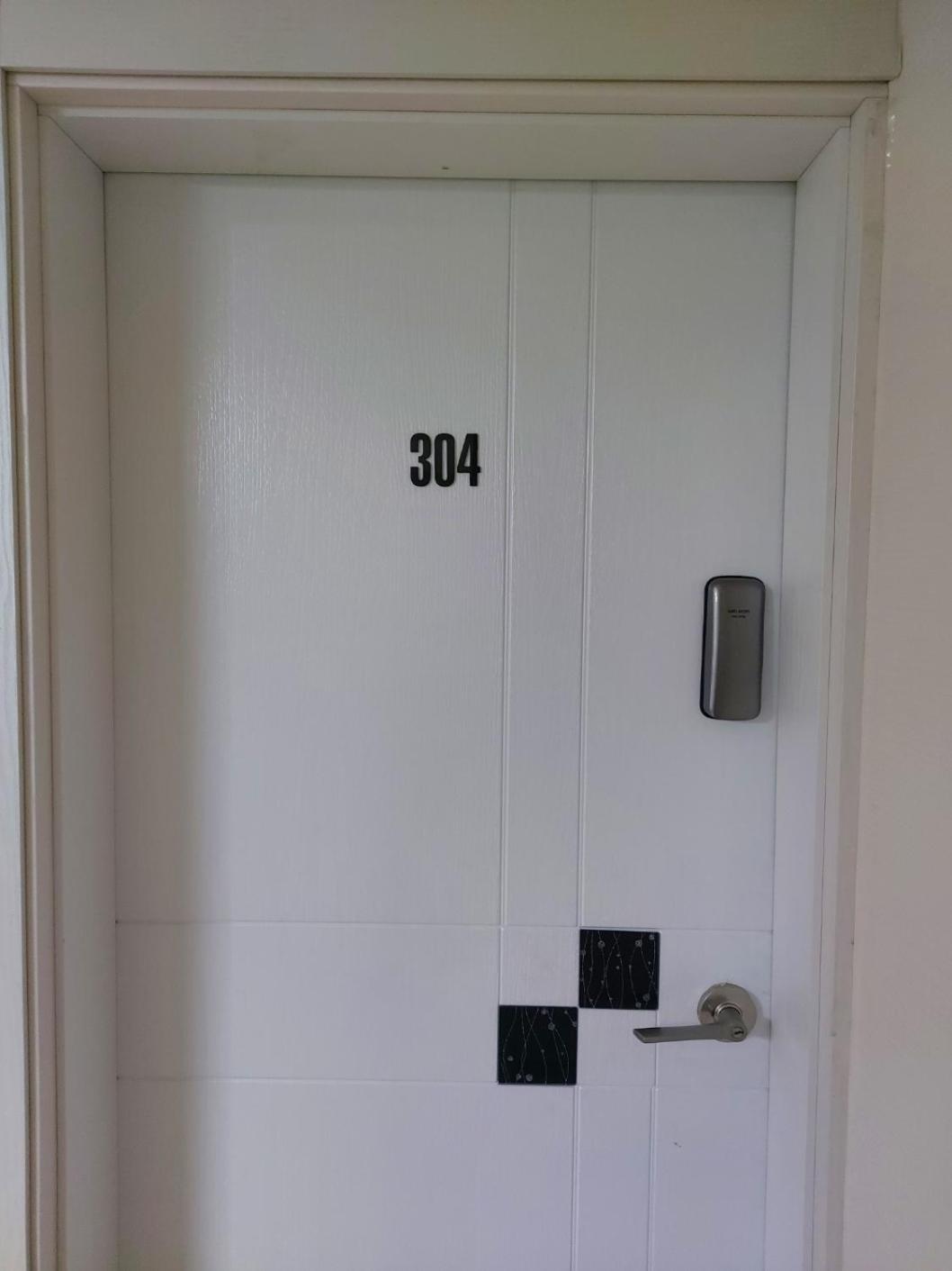 29 Play House Hotel Incheon Bagian luar foto