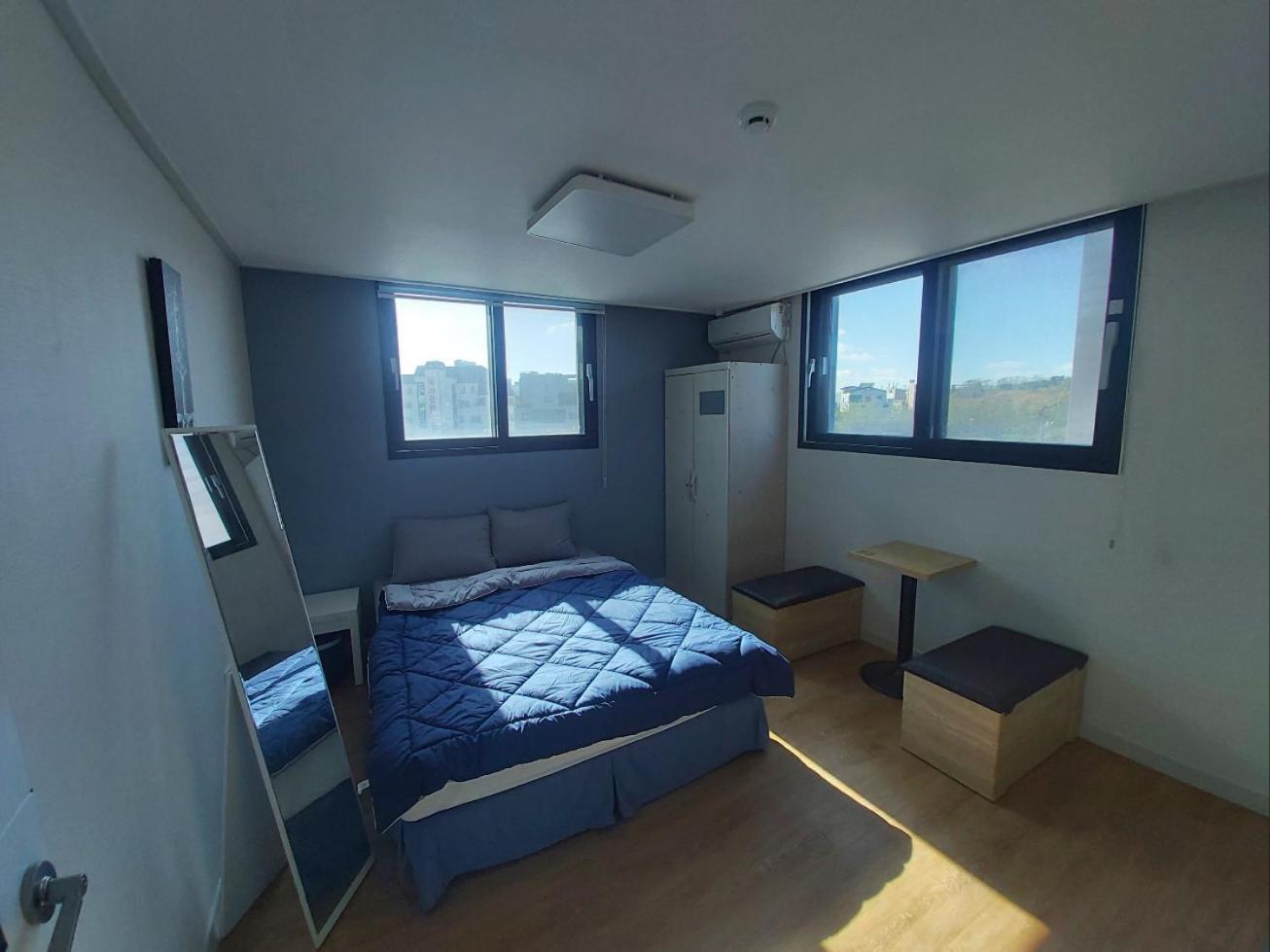 29 Play House Hotel Incheon Bagian luar foto