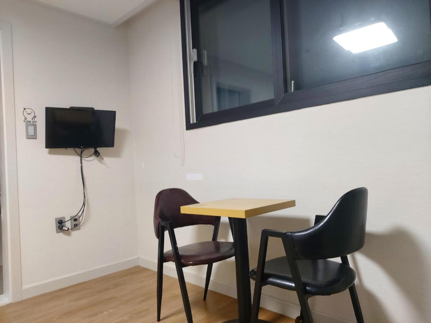 29 Play House Hotel Incheon Bagian luar foto